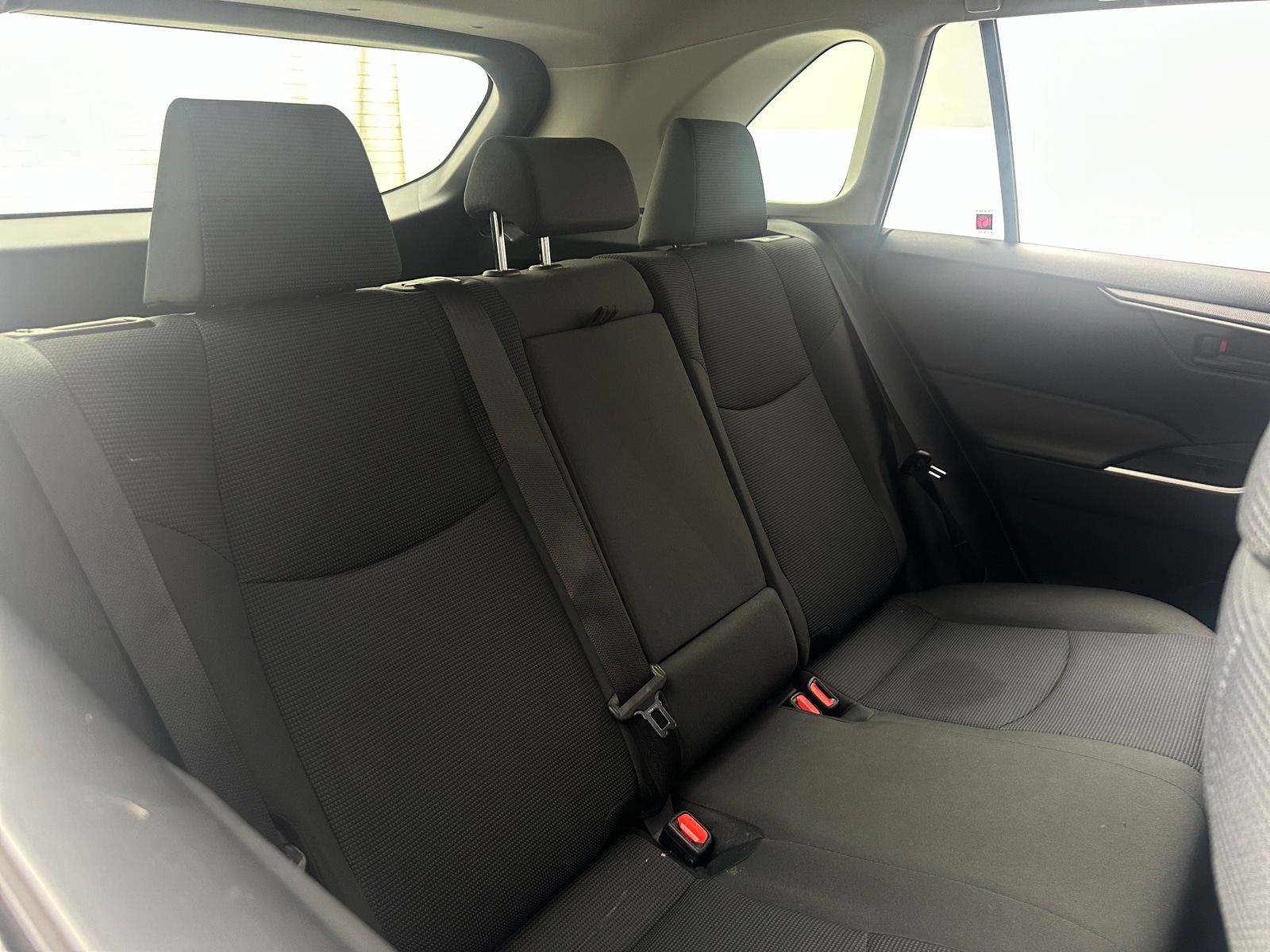 Thumbnail: 2019 Toyota RAV4 - 6