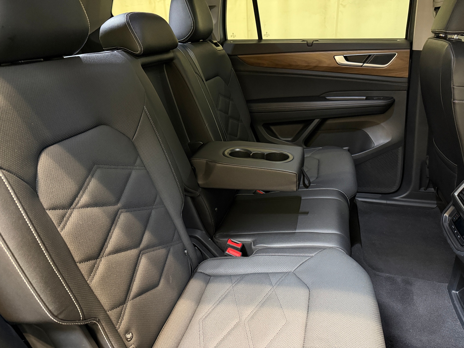 Thumbnail: 2026 Volkswagen Atlas - 5