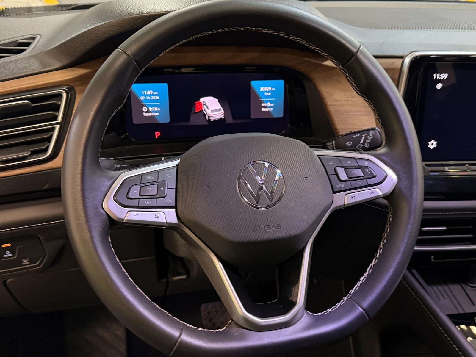 Thumbnail: 2026 Volkswagen Atlas - 4