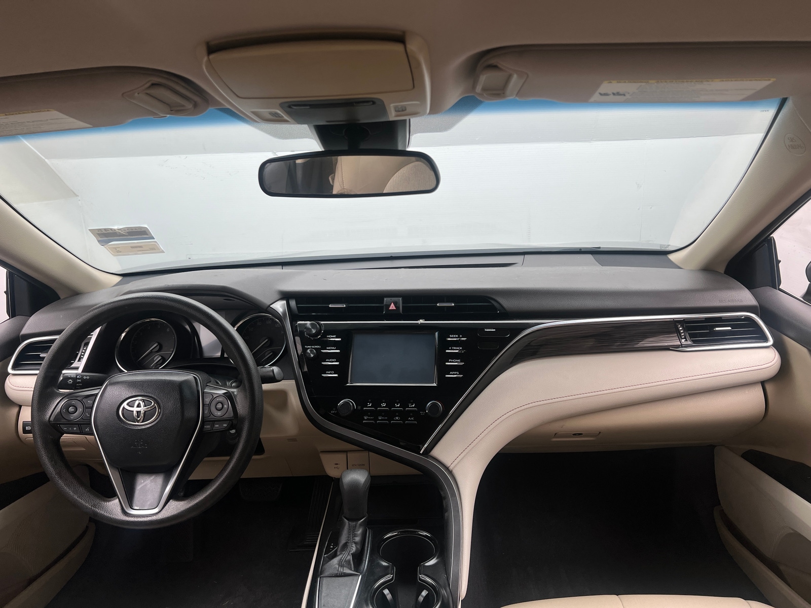 Thumbnail: 2018 Toyota Camry - 3