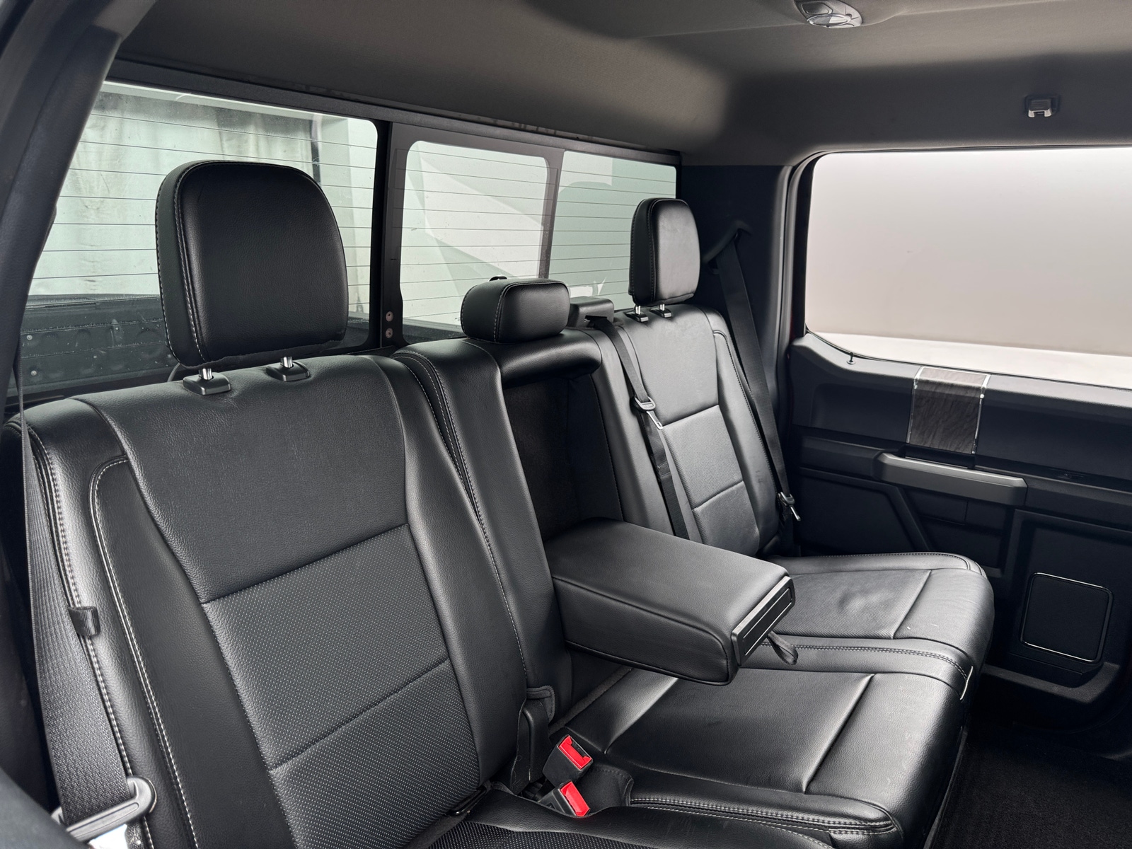 Thumbnail: 2019 Ford Econoline - 5
