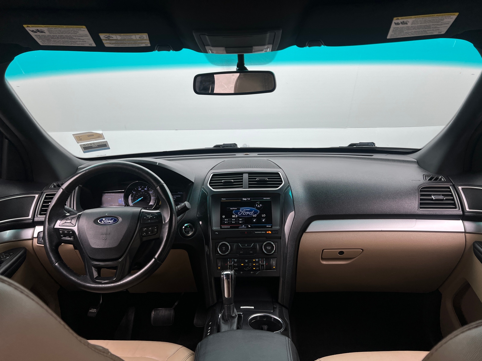 Thumbnail: 2016 Ford Explorer - 2