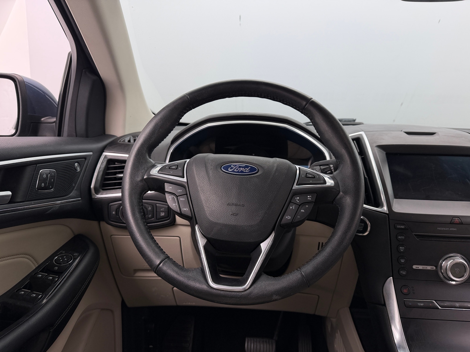Thumbnail: 2019 Ford Edge - 4