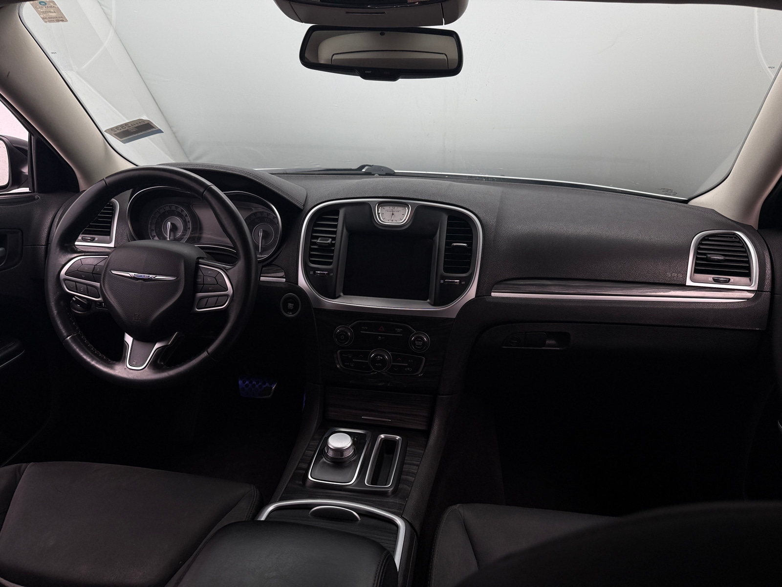 Thumbnail: 2021 Chrysler 300 - 3