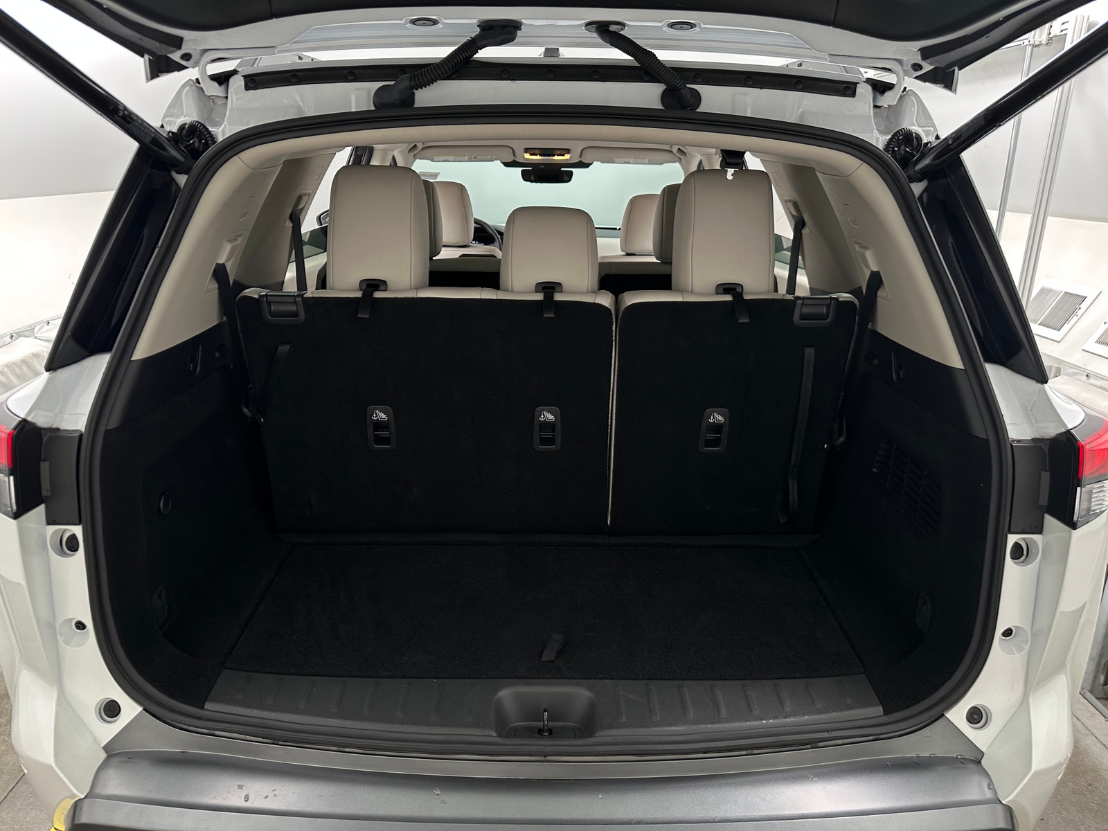 Thumbnail: 2026 Nissan Pathfinder - 6