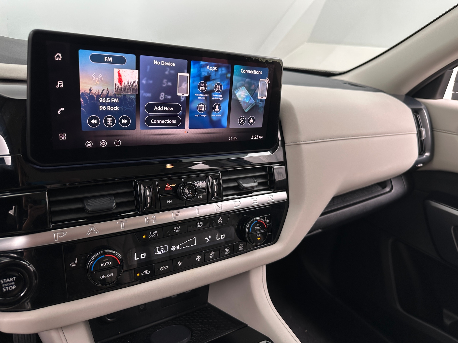 Thumbnail: 2026 Nissan Pathfinder - 3