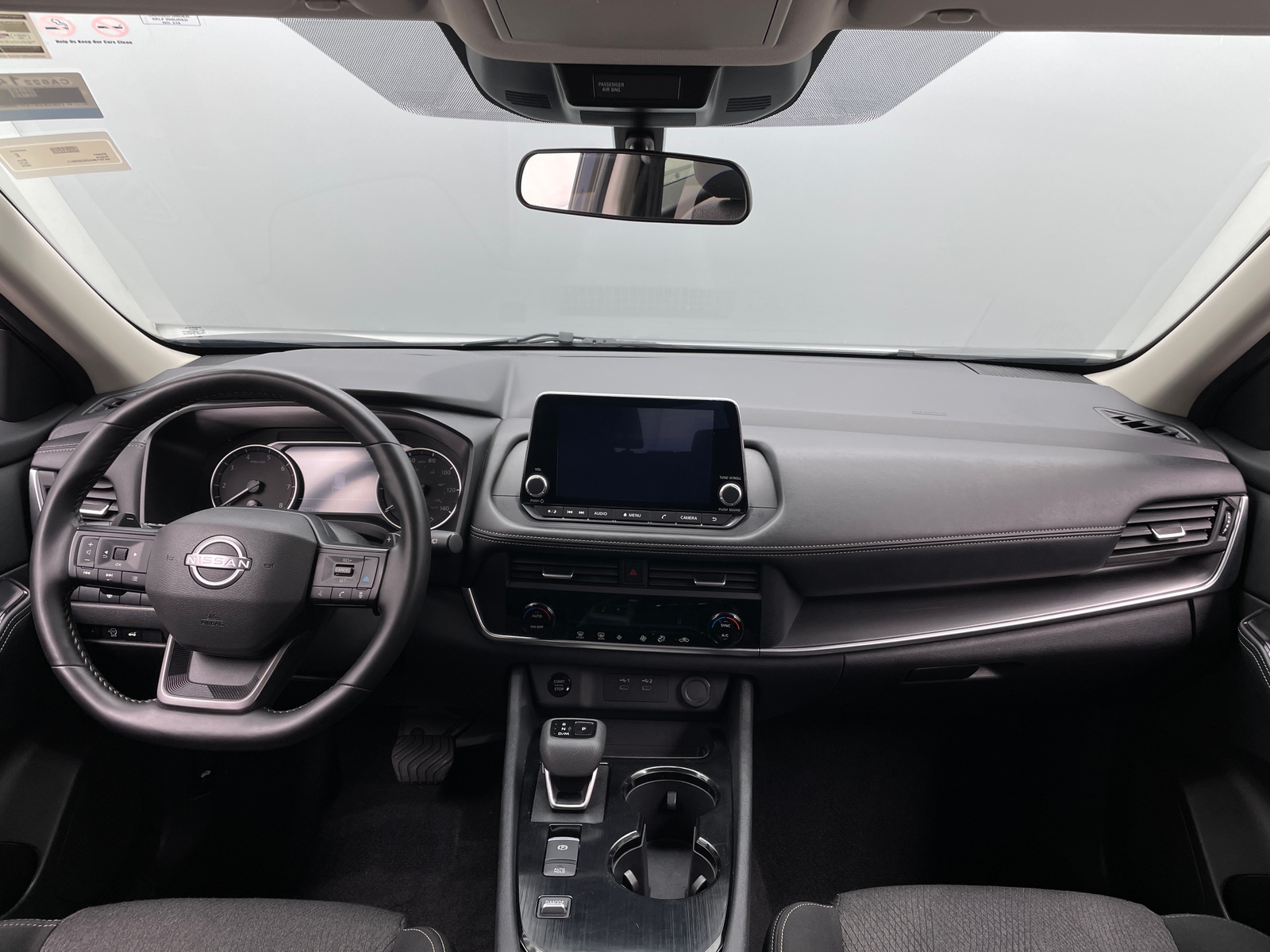 Thumbnail: 2025 Nissan Rogue - 3