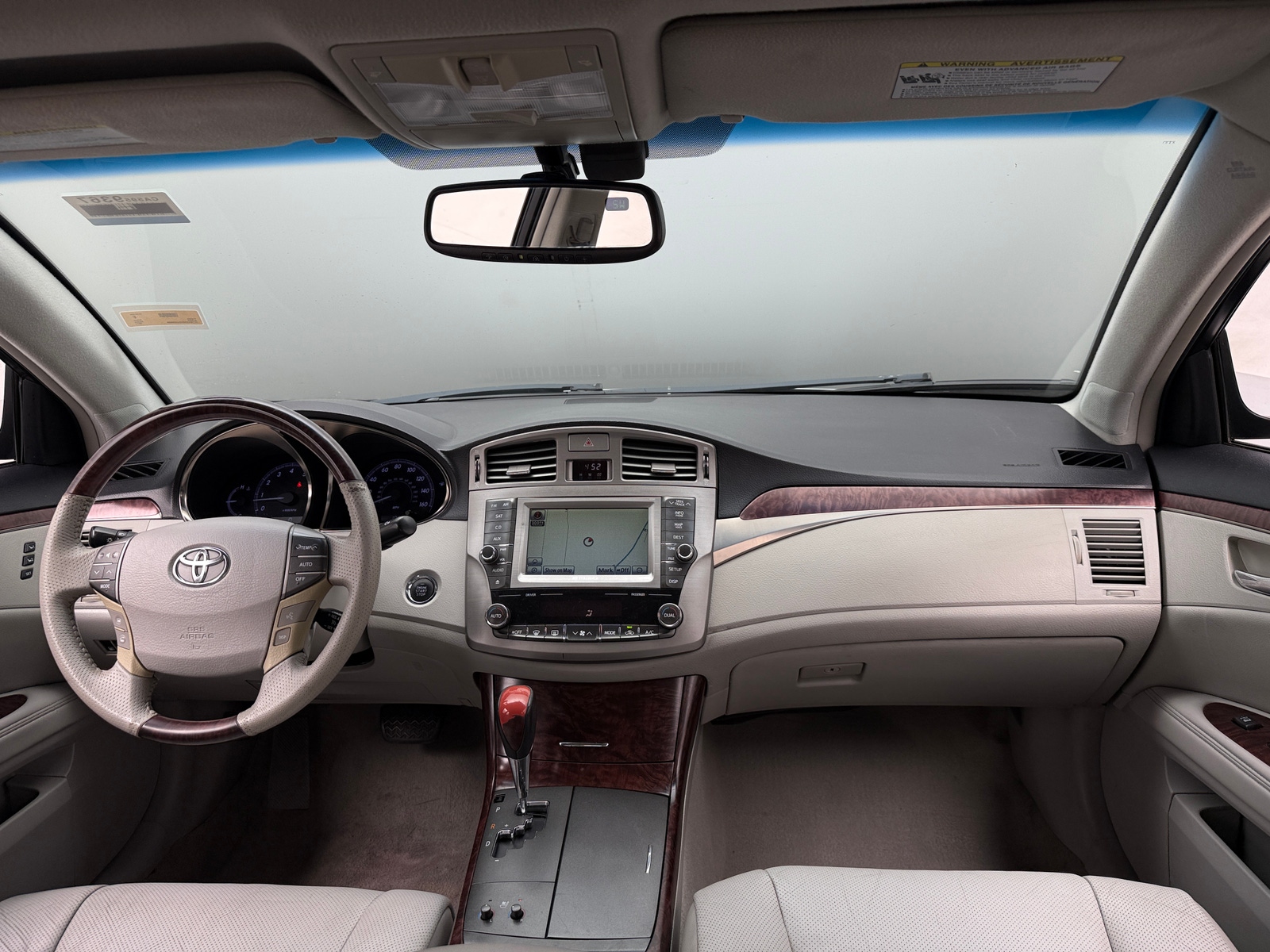 Thumbnail: 2011 Toyota Avalon - 2