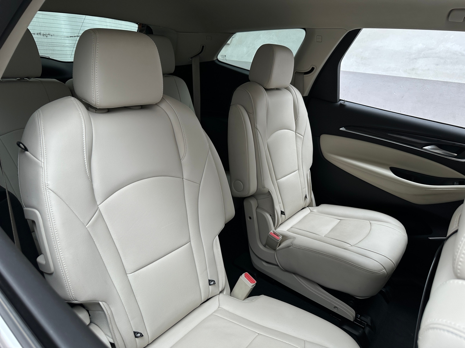 Thumbnail: 2022 Buick Enclave - 5