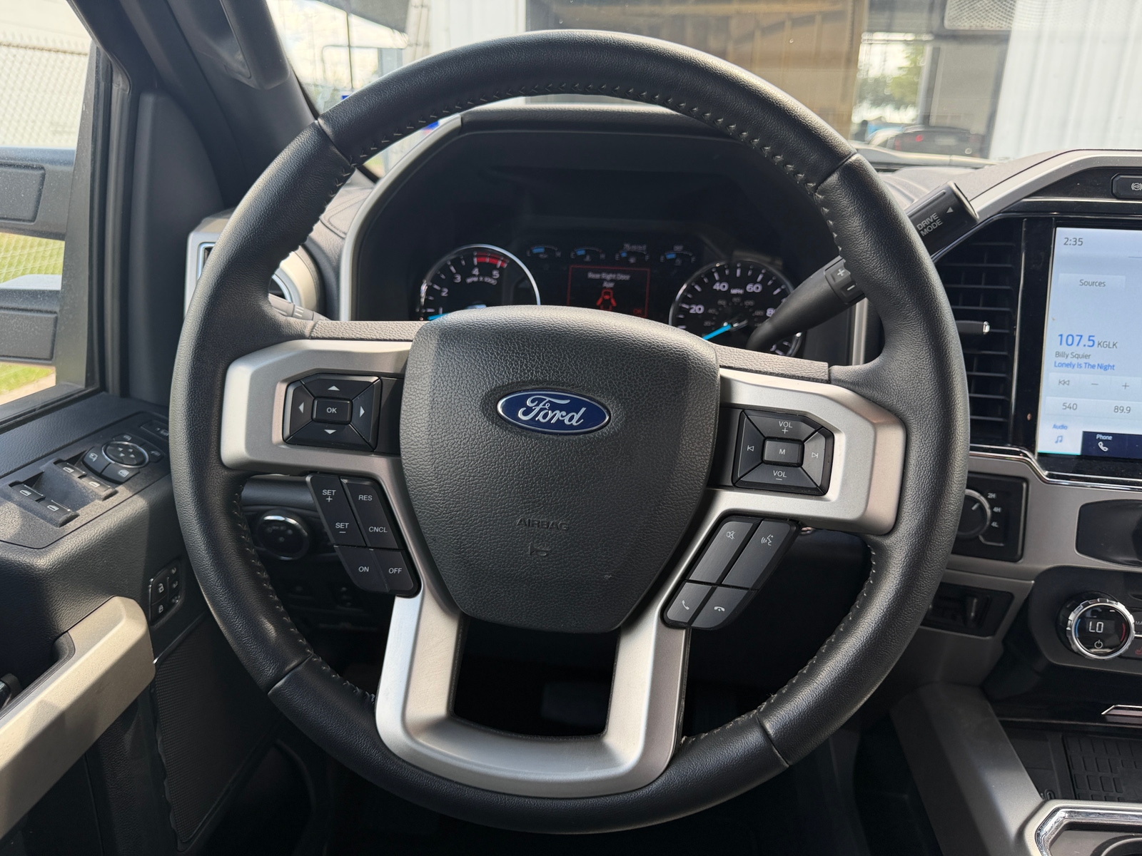 Thumbnail: 2022 Ford Econoline - 4