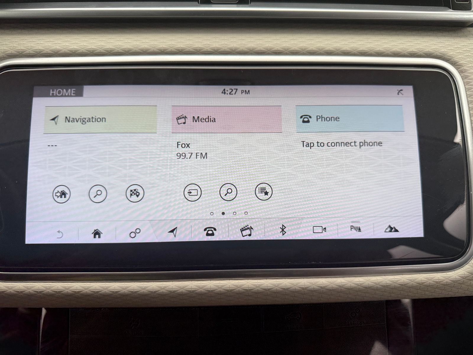 Thumbnail: 2020 Land Rover Range Rover Velar - 3