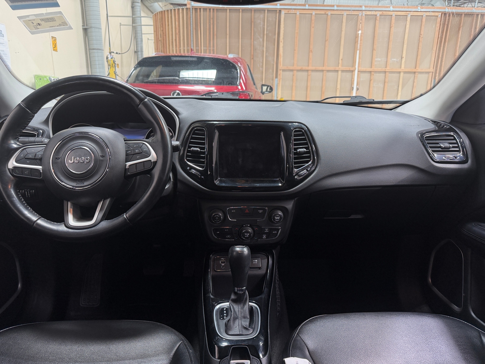 Thumbnail: 2020 Jeep Compass - 3