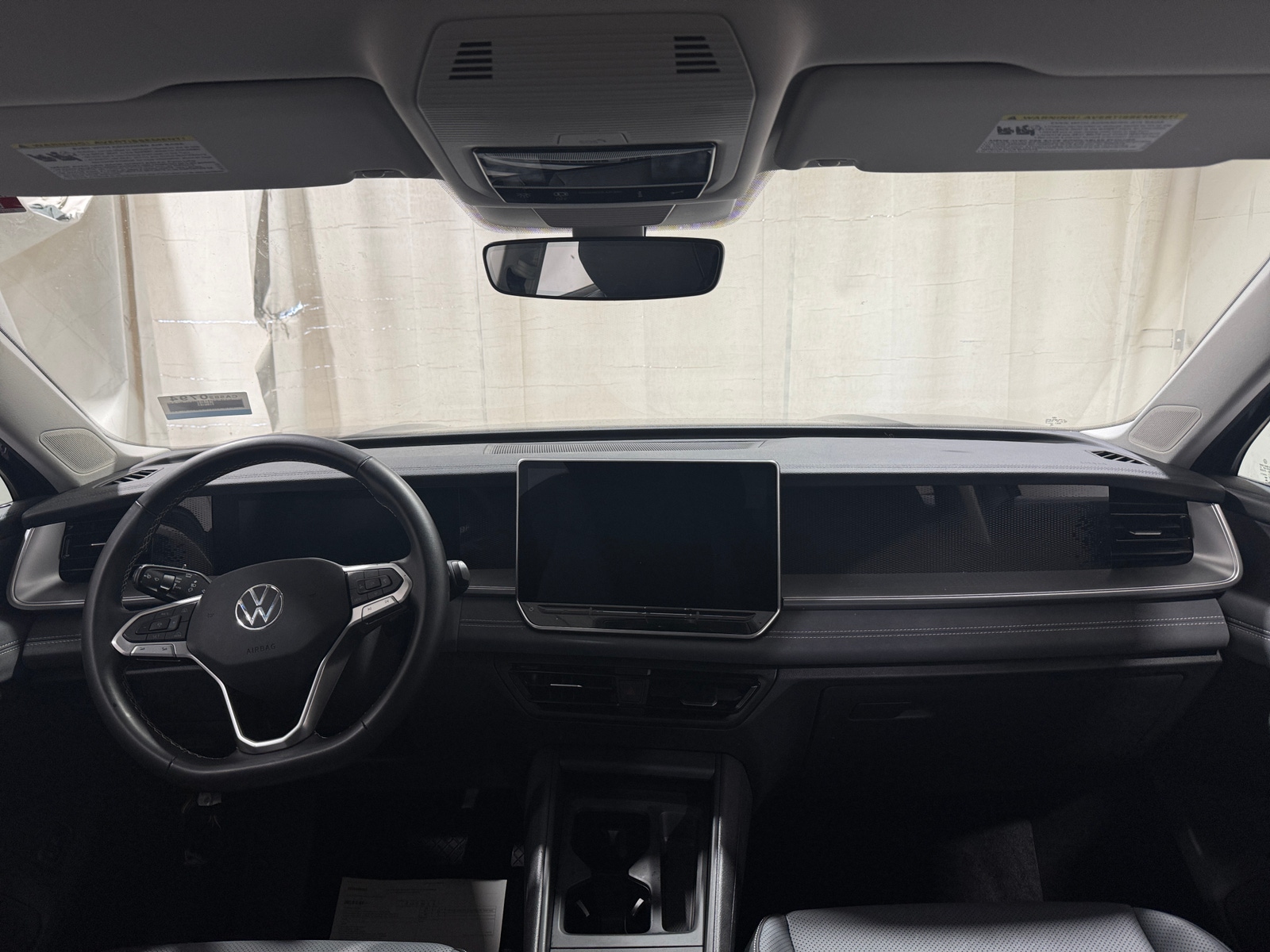 Thumbnail: 2026 Volkswagen Tiguan - 3
