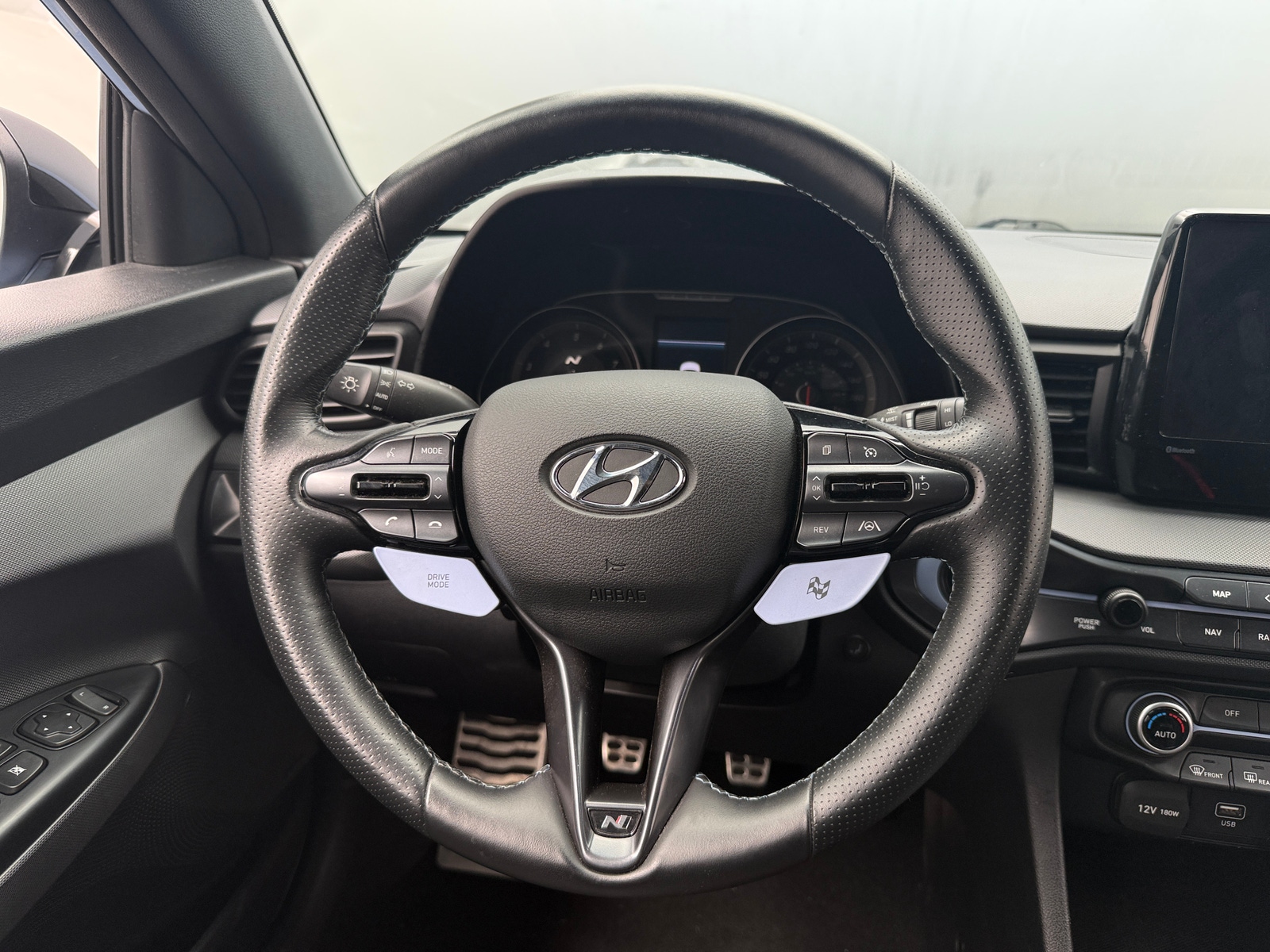Thumbnail: 2022 Hyundai Veloster - 4