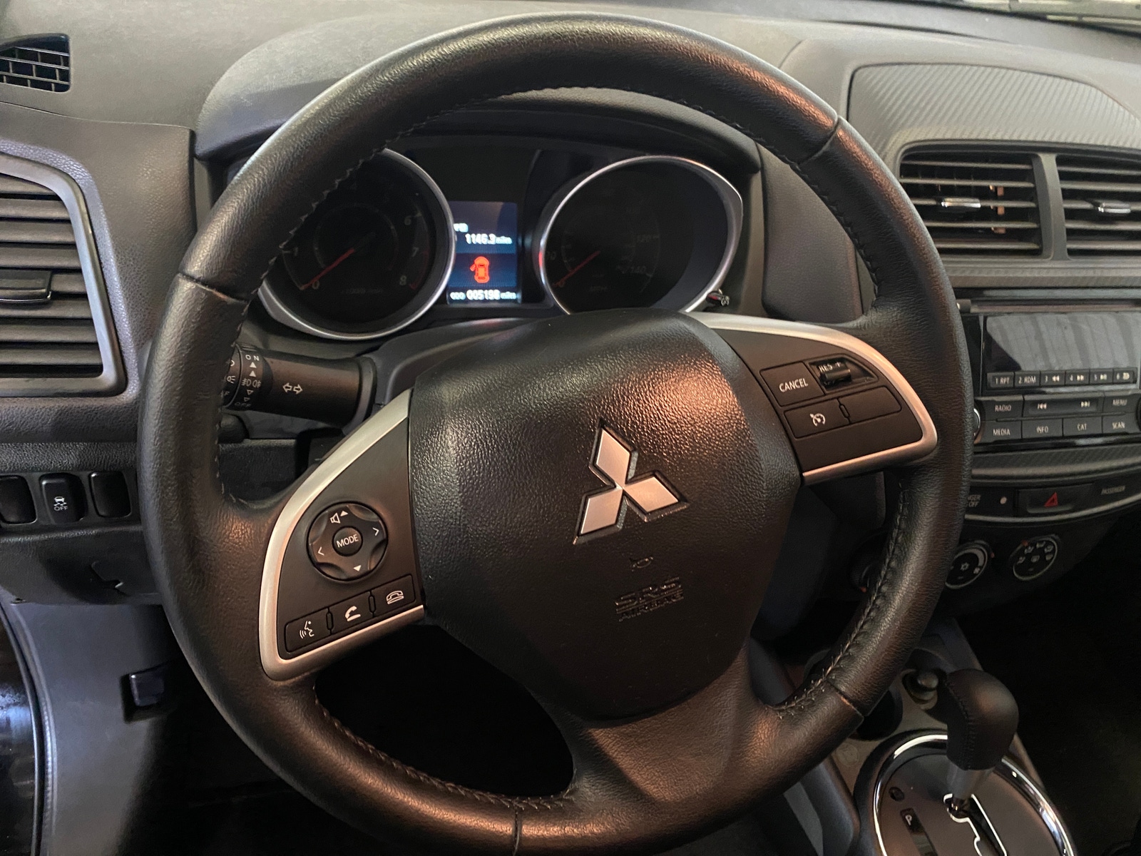 Thumbnail: 2015 Mitsubishi Outlander Sport - 5