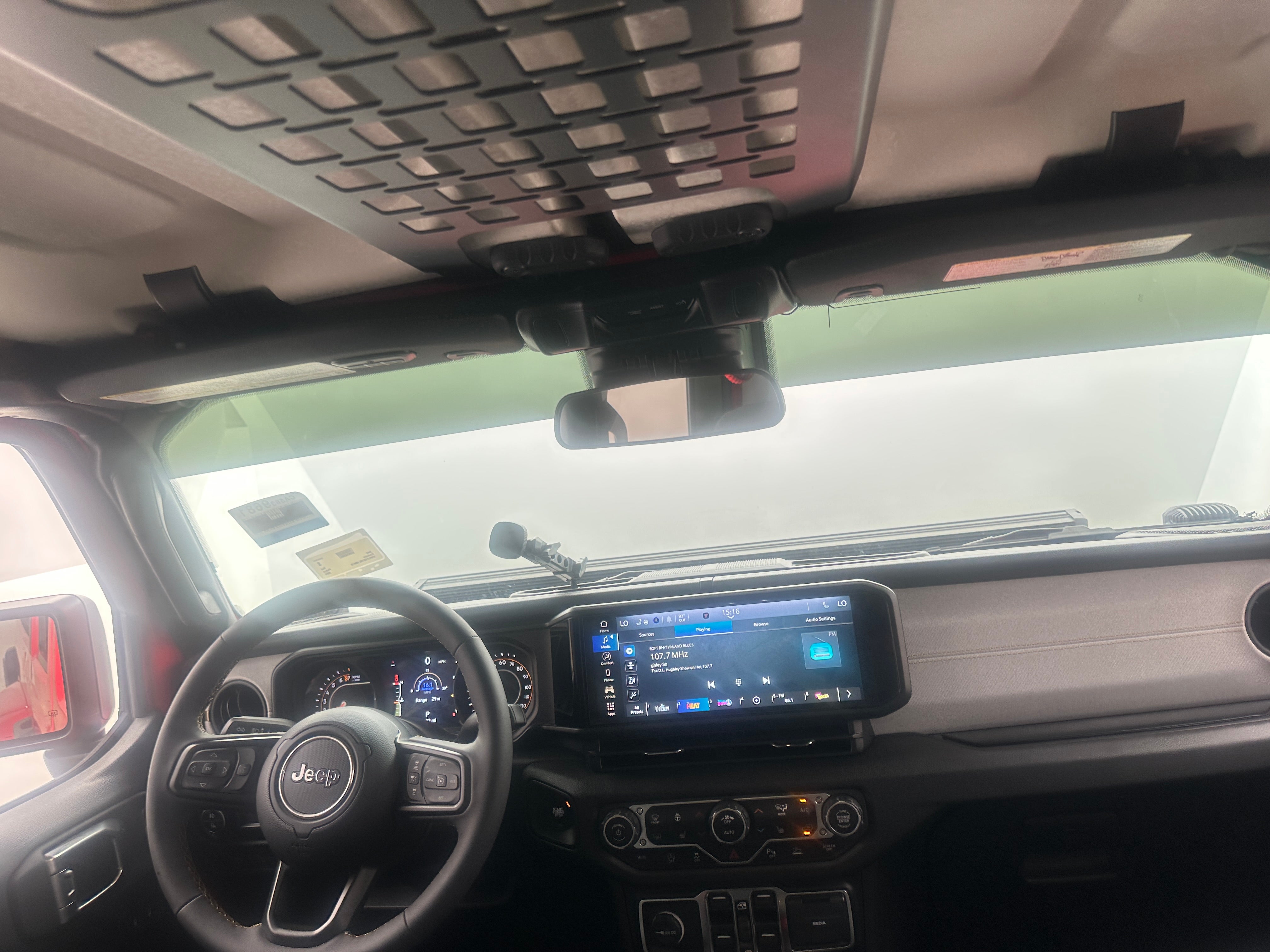2024 Jeep Gladiator