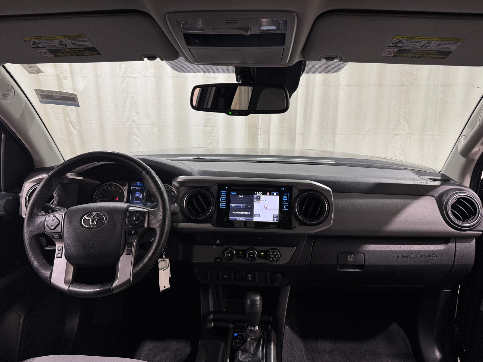 Thumbnail: 2019 Toyota Tacoma - 3