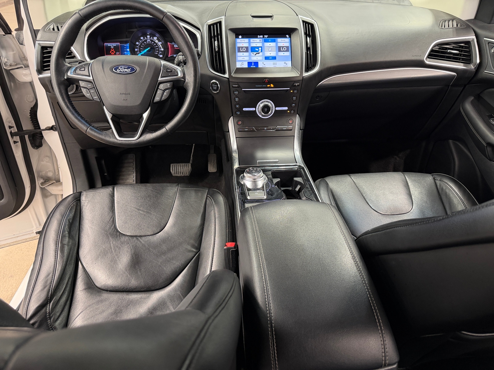 Thumbnail: 2019 Ford Edge - 2