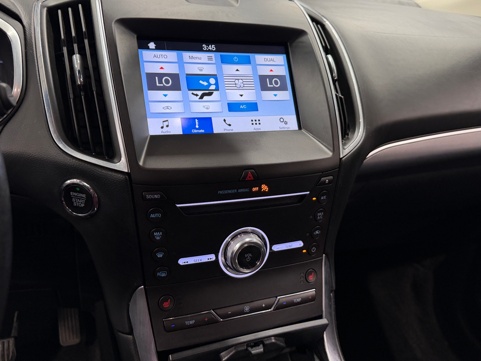 Thumbnail: 2019 Ford Edge - 3