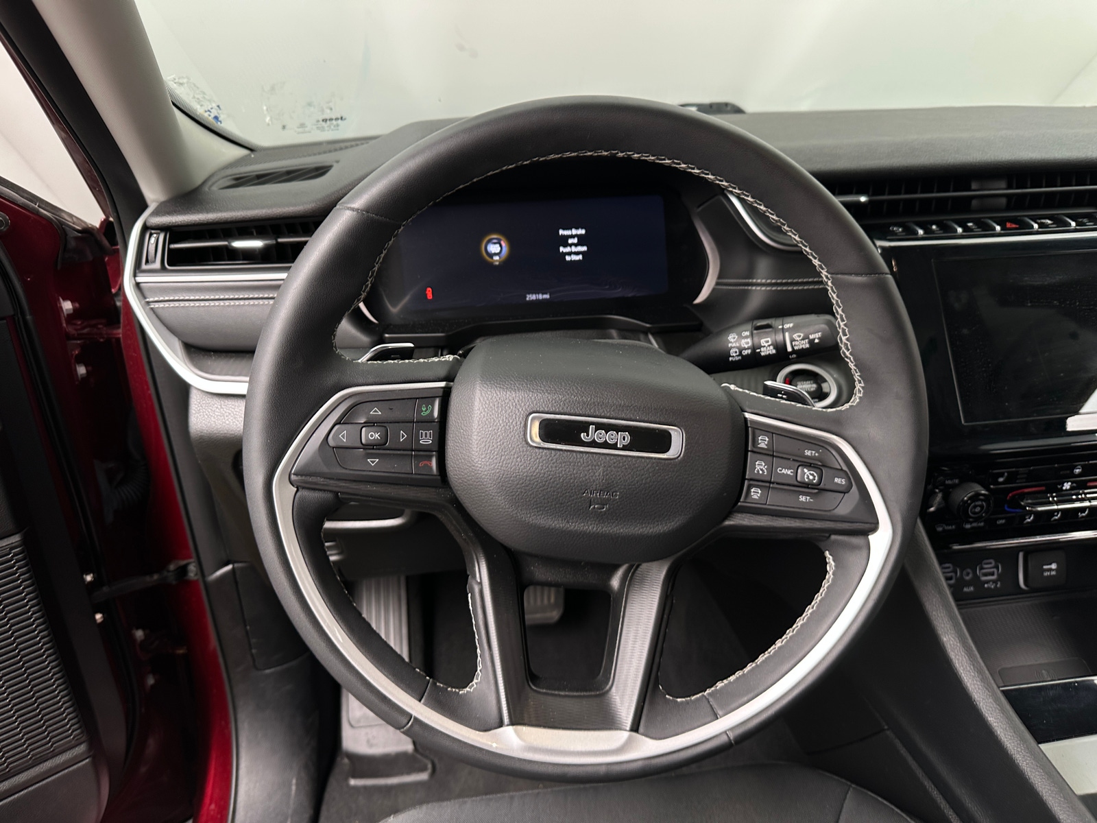 Thumbnail: 2023 Jeep Grand Cherokee L - 5