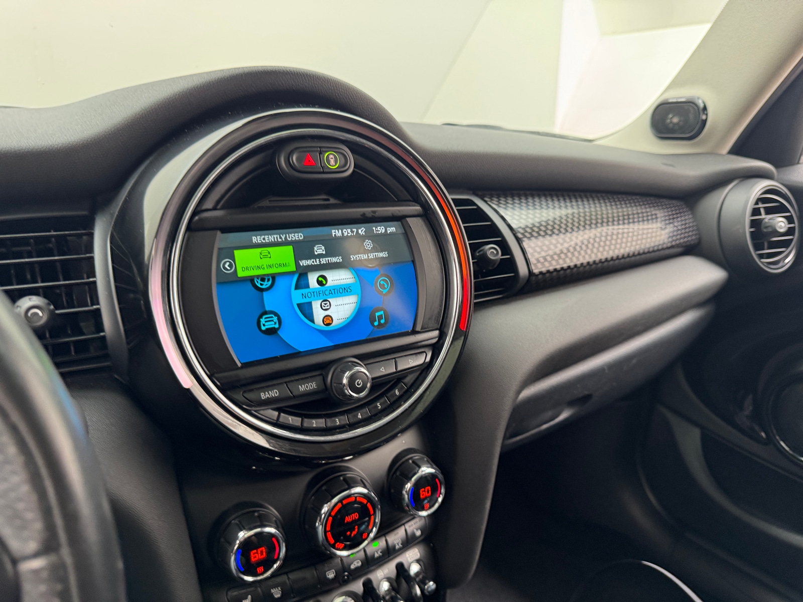 Thumbnail: 2020 MINI Cooper Hardtop - 3