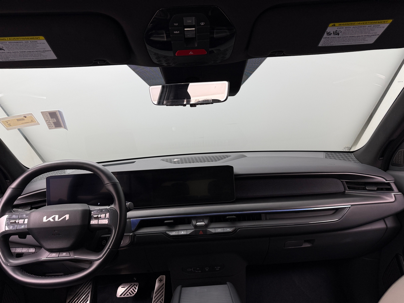 Thumbnail: 2024 Kia EV9 - 2
