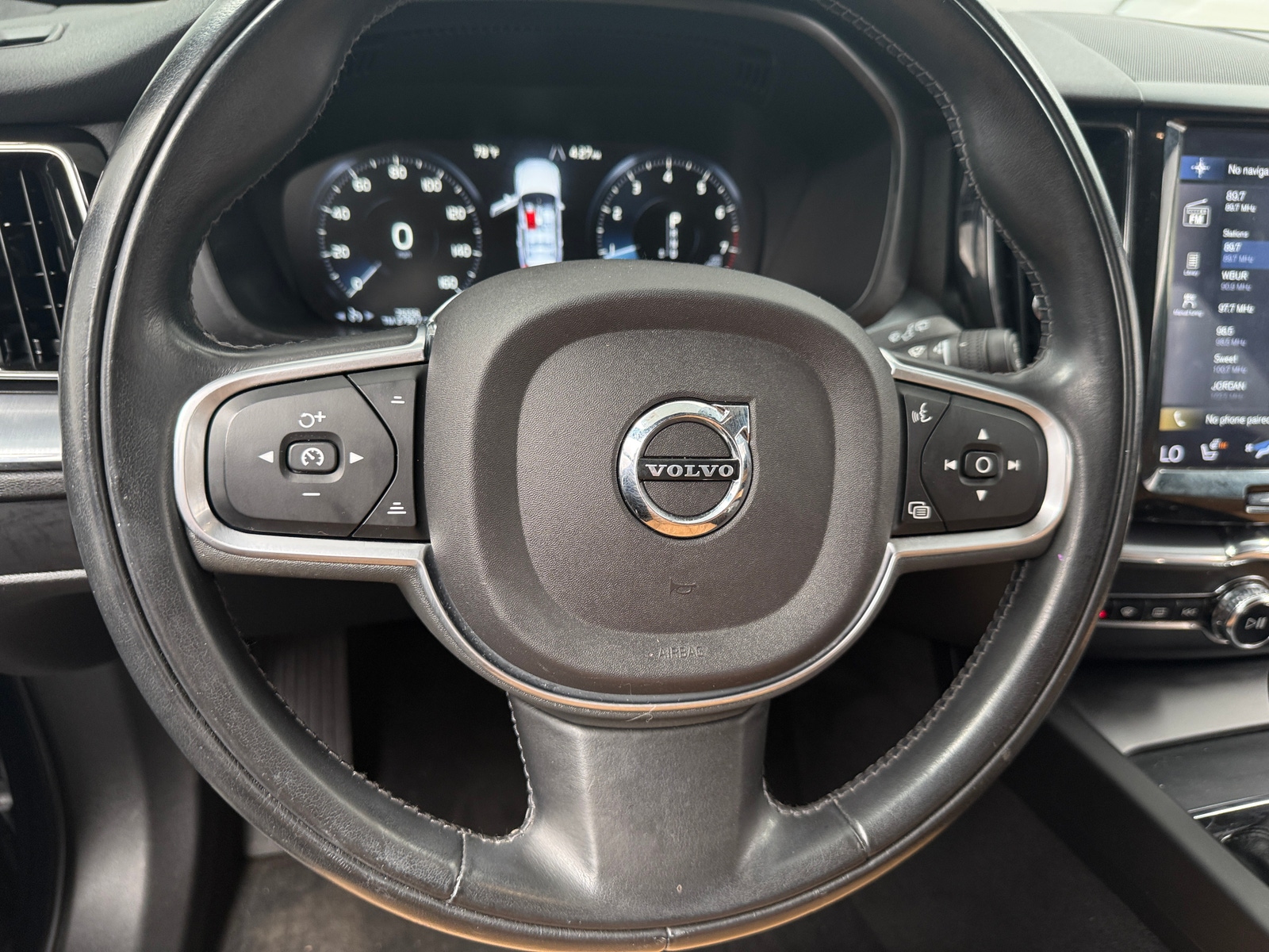Thumbnail: 2020 Volvo XC60 - 4