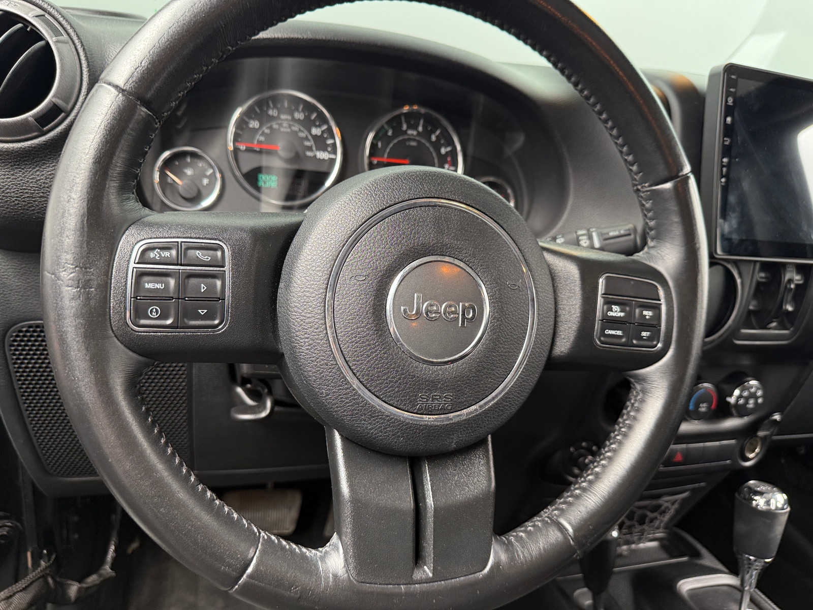 Thumbnail: 2017 Jeep Wrangler - 5