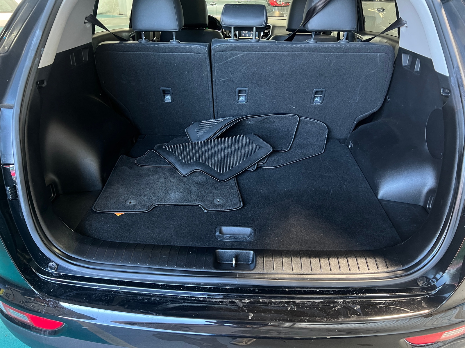 Thumbnail: 2019 Kia Sportage - 6