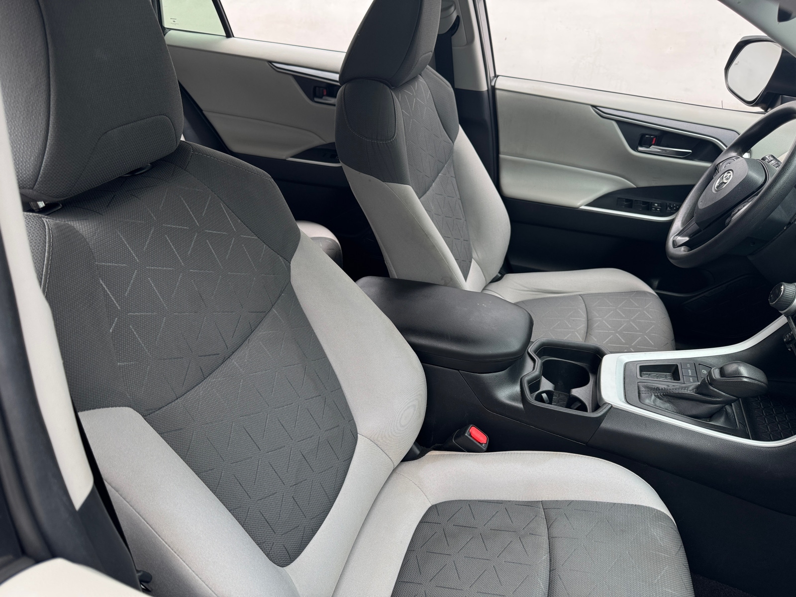 Thumbnail: 2021 Toyota RAV4 - 2