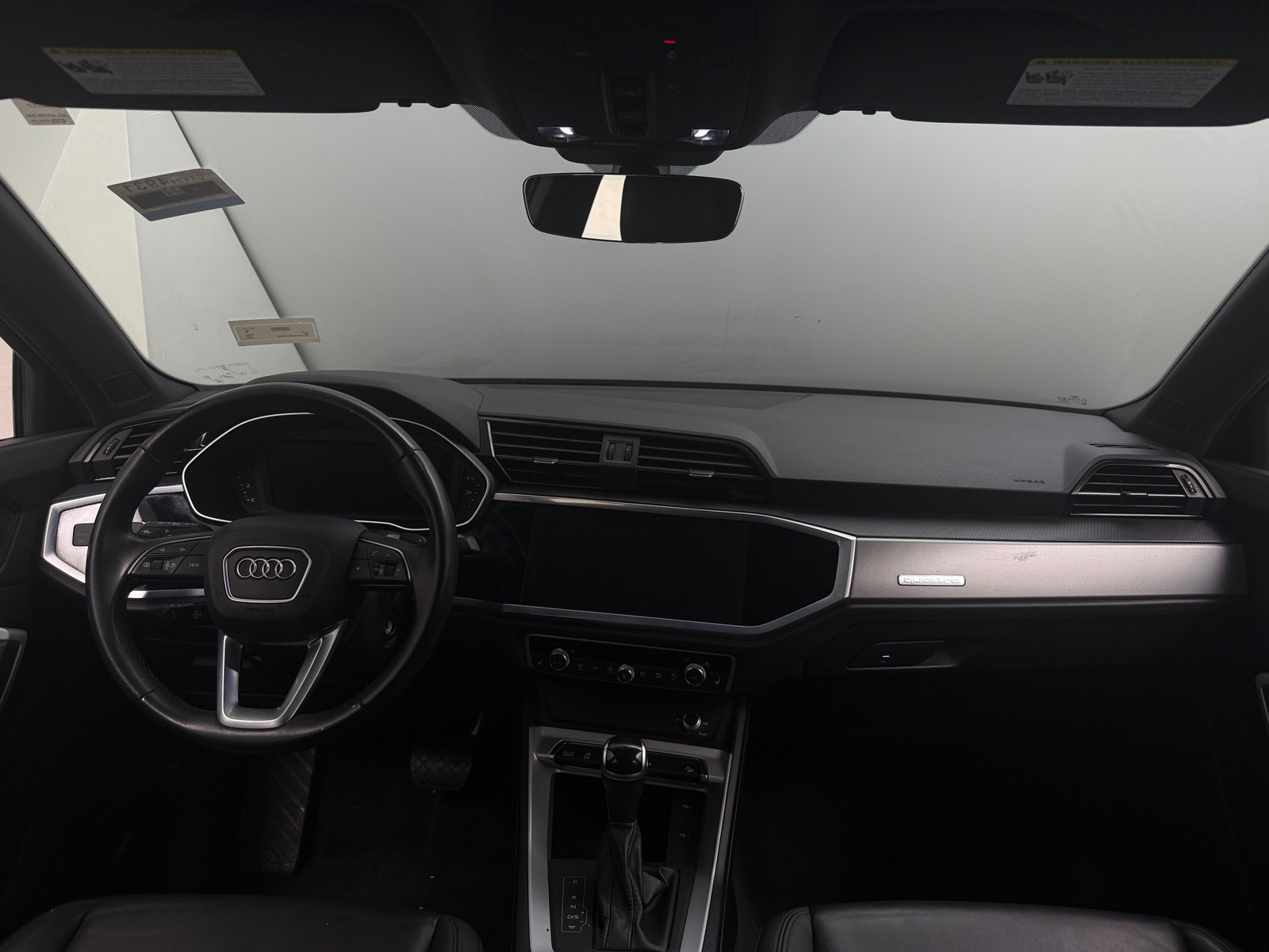 Thumbnail: 2022 Audi Q3 - 3