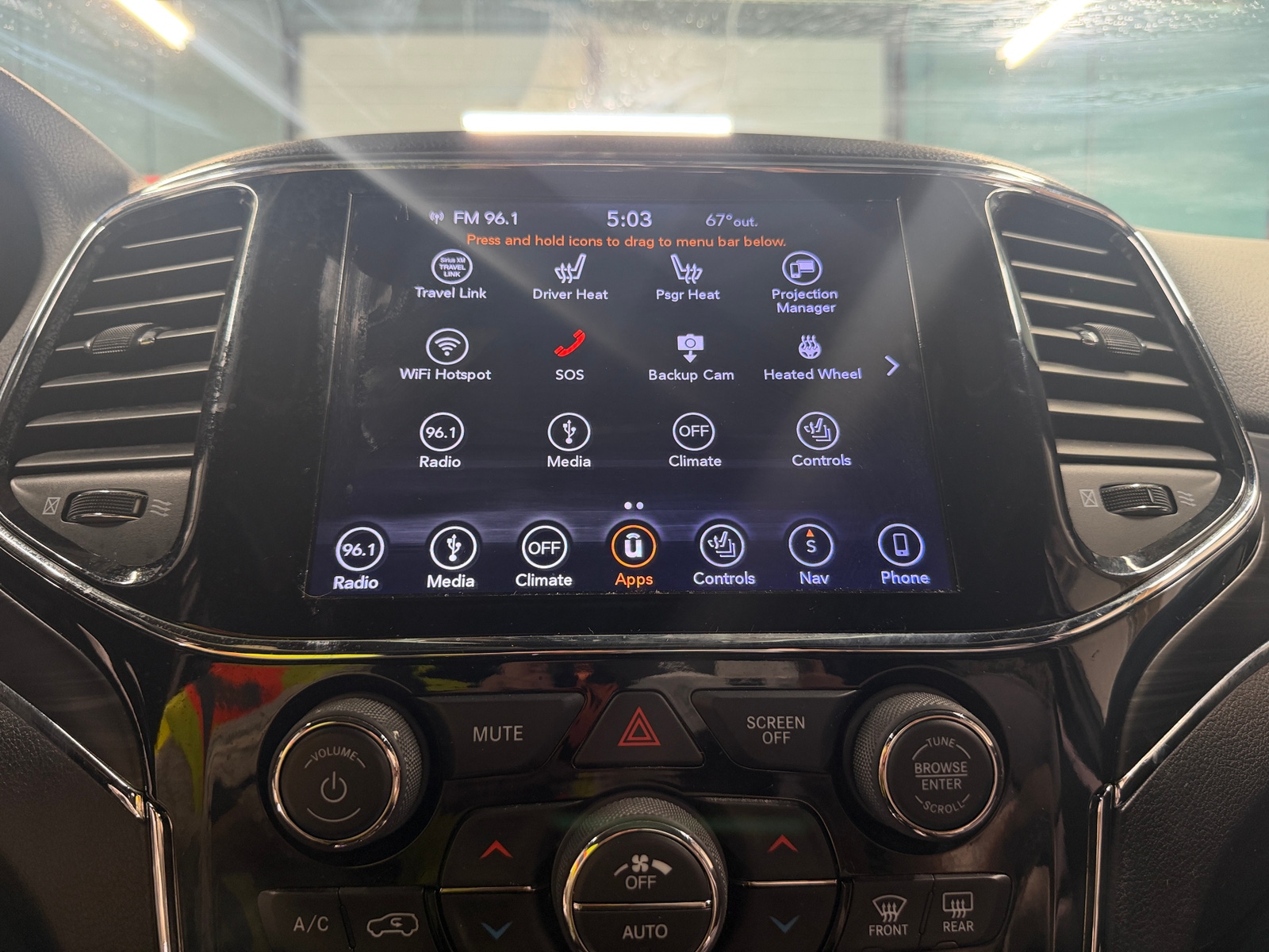 Thumbnail: 2019 Jeep Grand Cherokee - 3