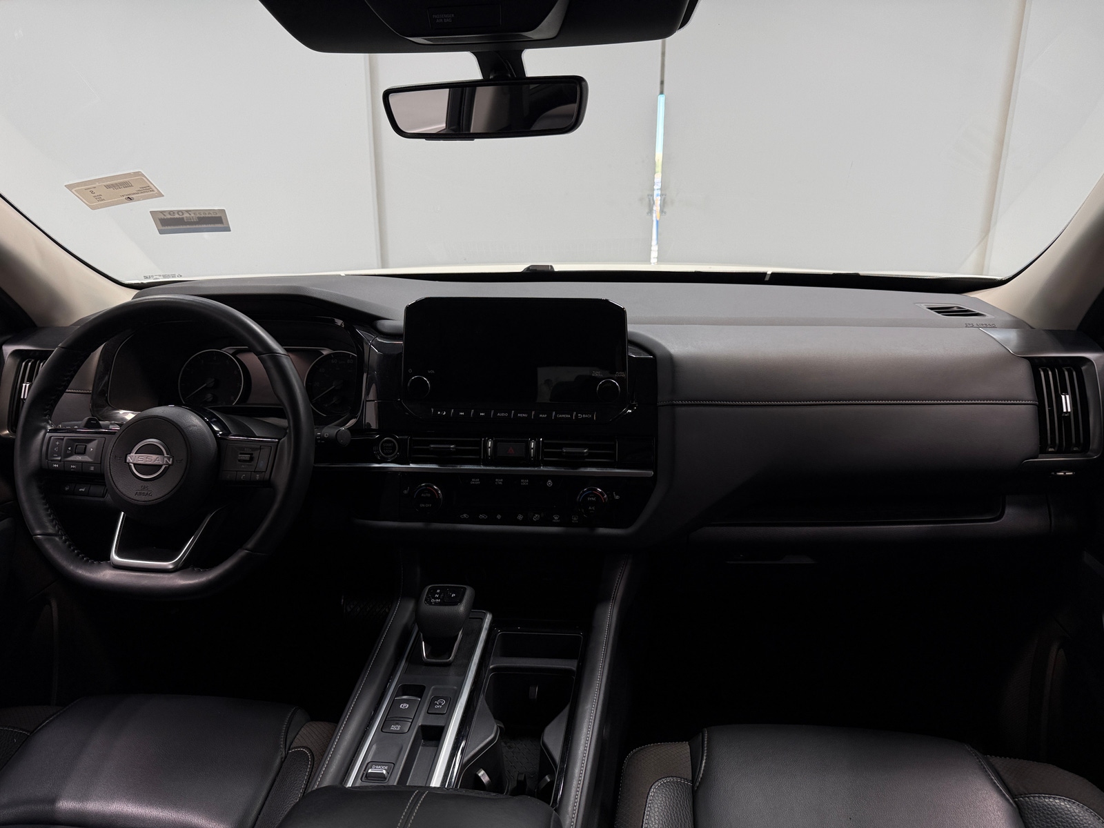 Thumbnail: 2024 Nissan Pathfinder - 2