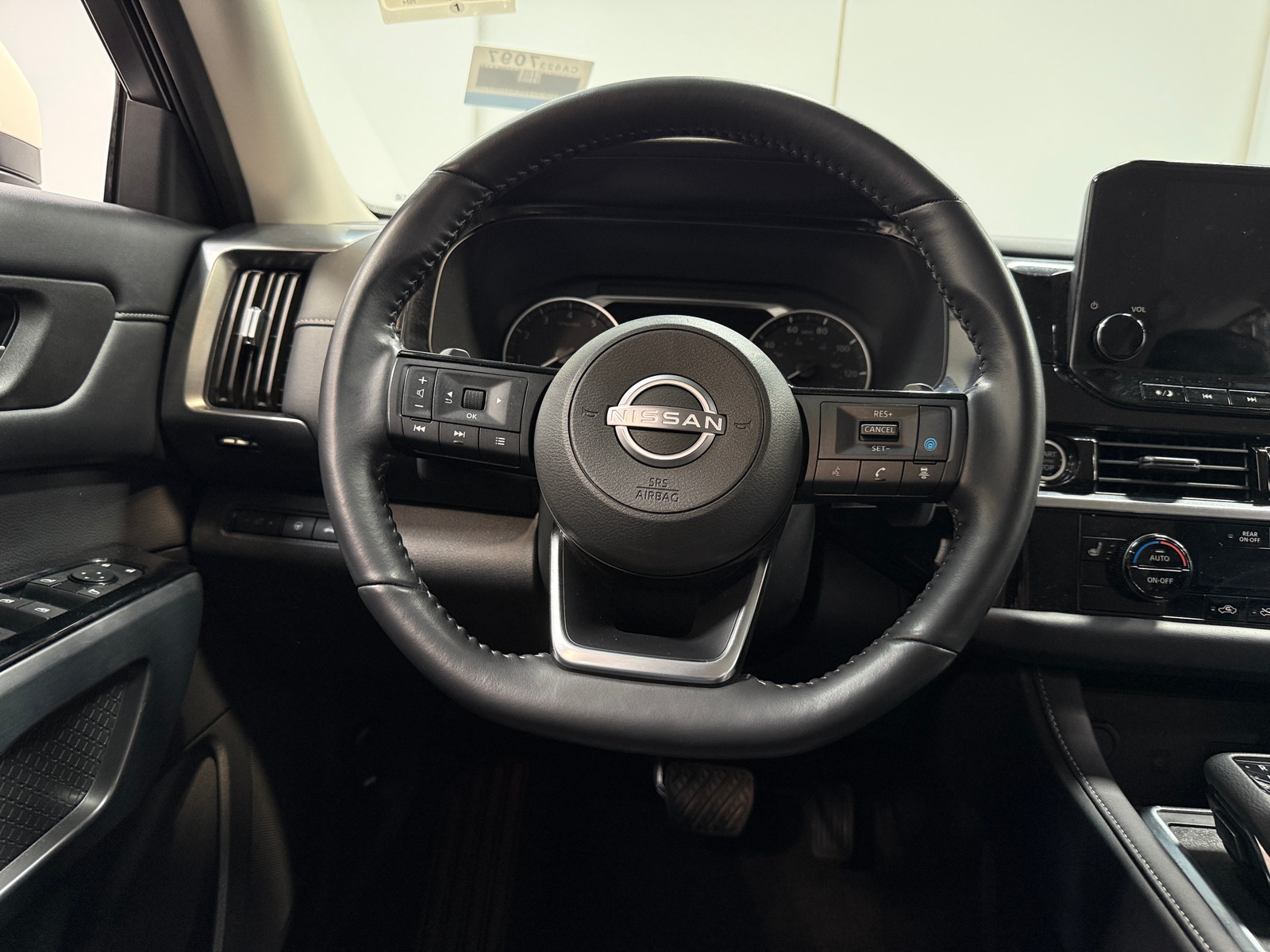 Thumbnail: 2024 Nissan Pathfinder - 4