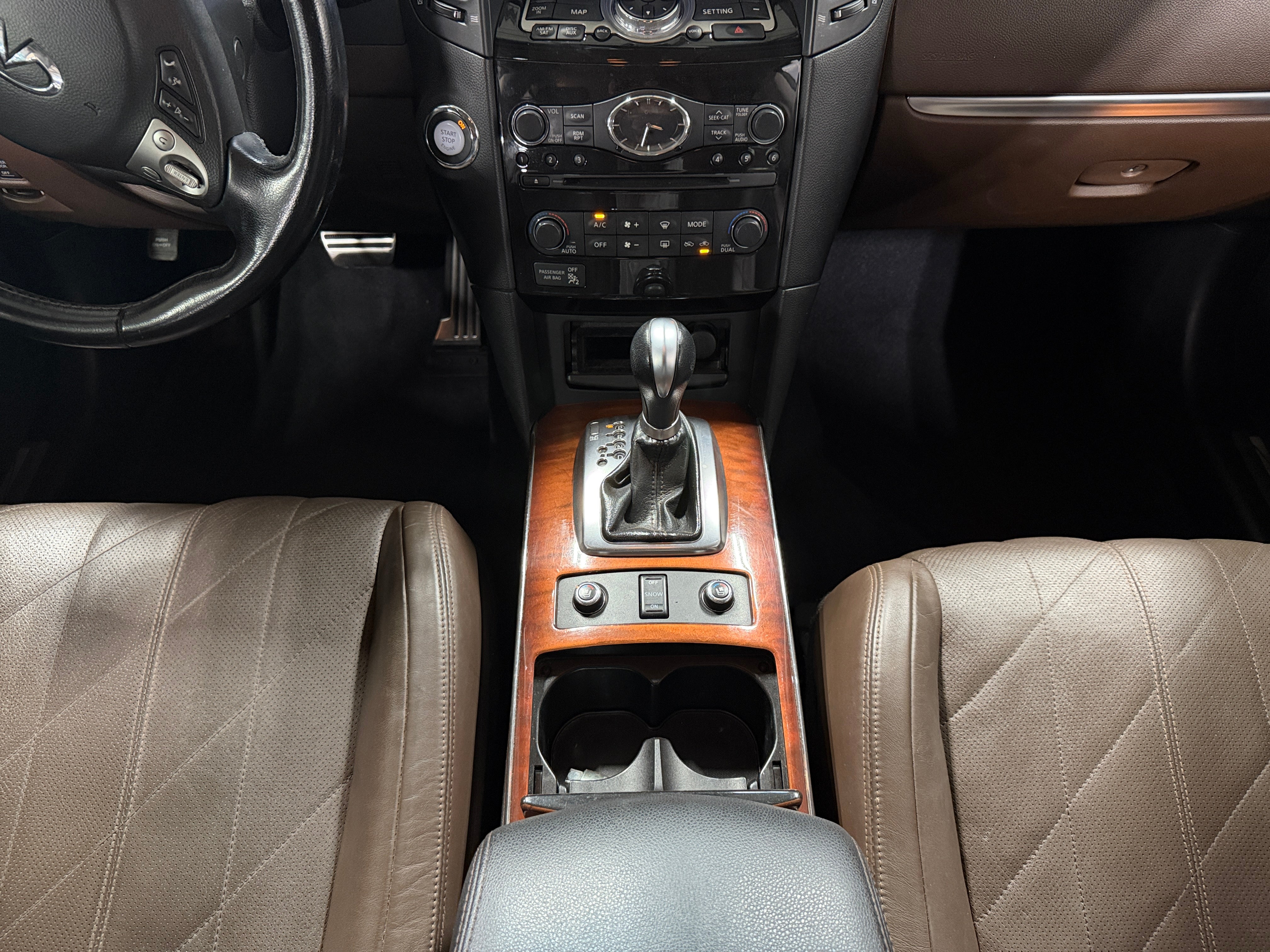 2014 INFINITI QX70
