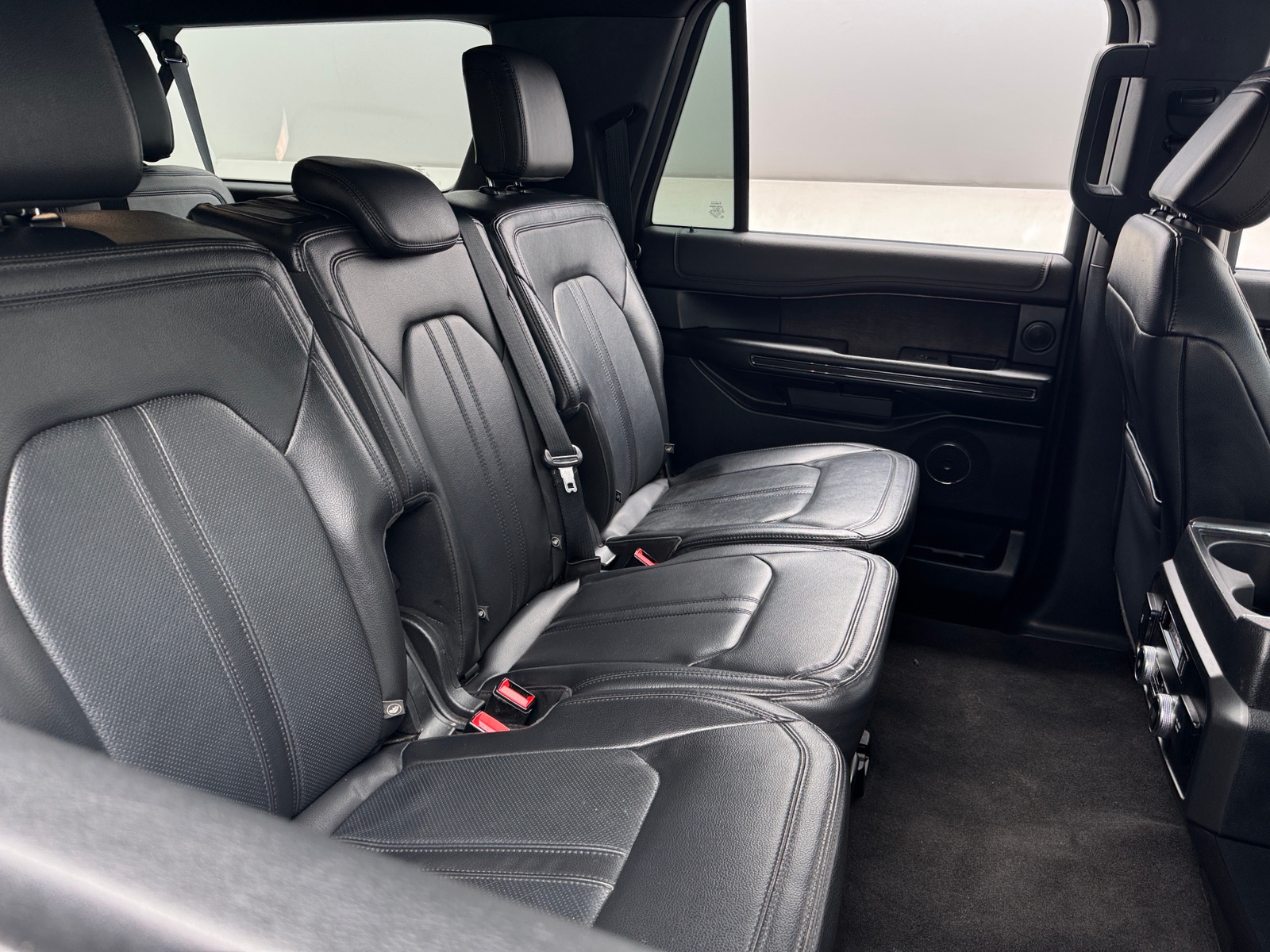 Thumbnail: 2021 Ford Expedition MAX - 5