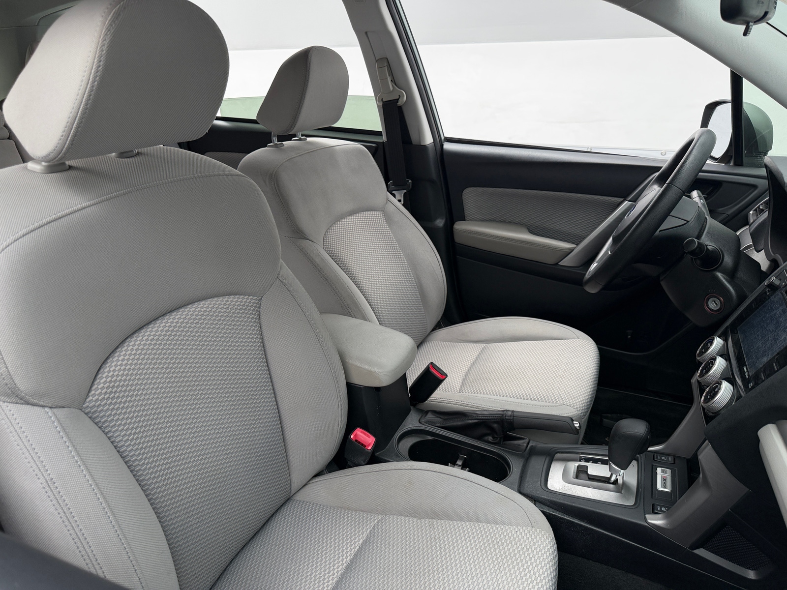 Thumbnail: 2017 Subaru Forester - 2