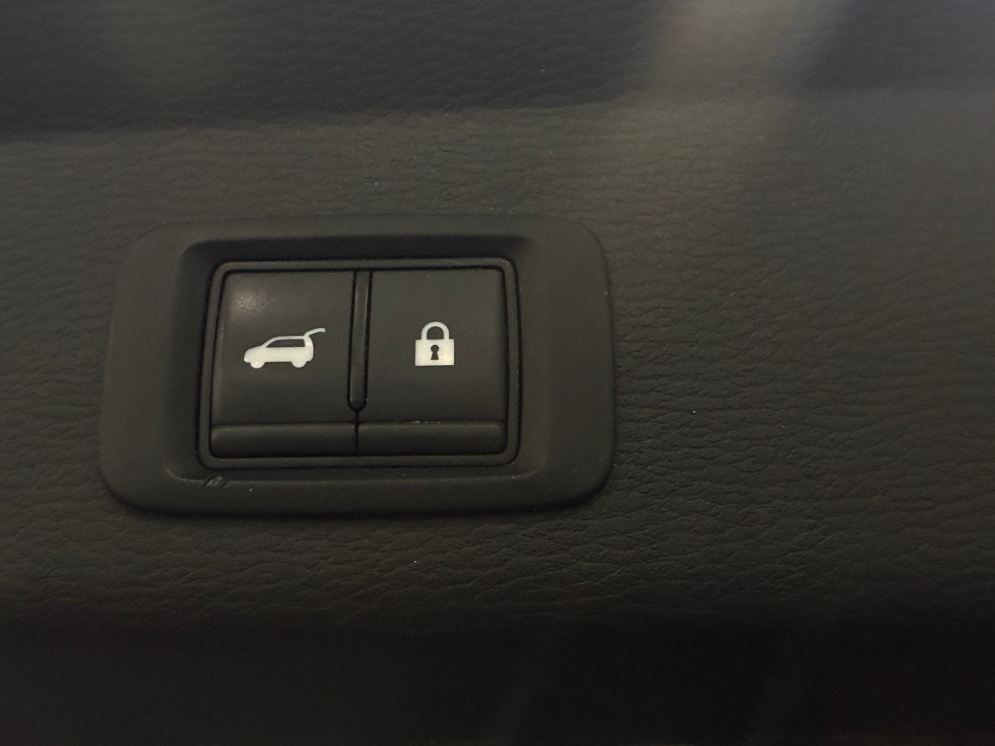 2023 Mitsubishi Outlander SEL - Photo 12