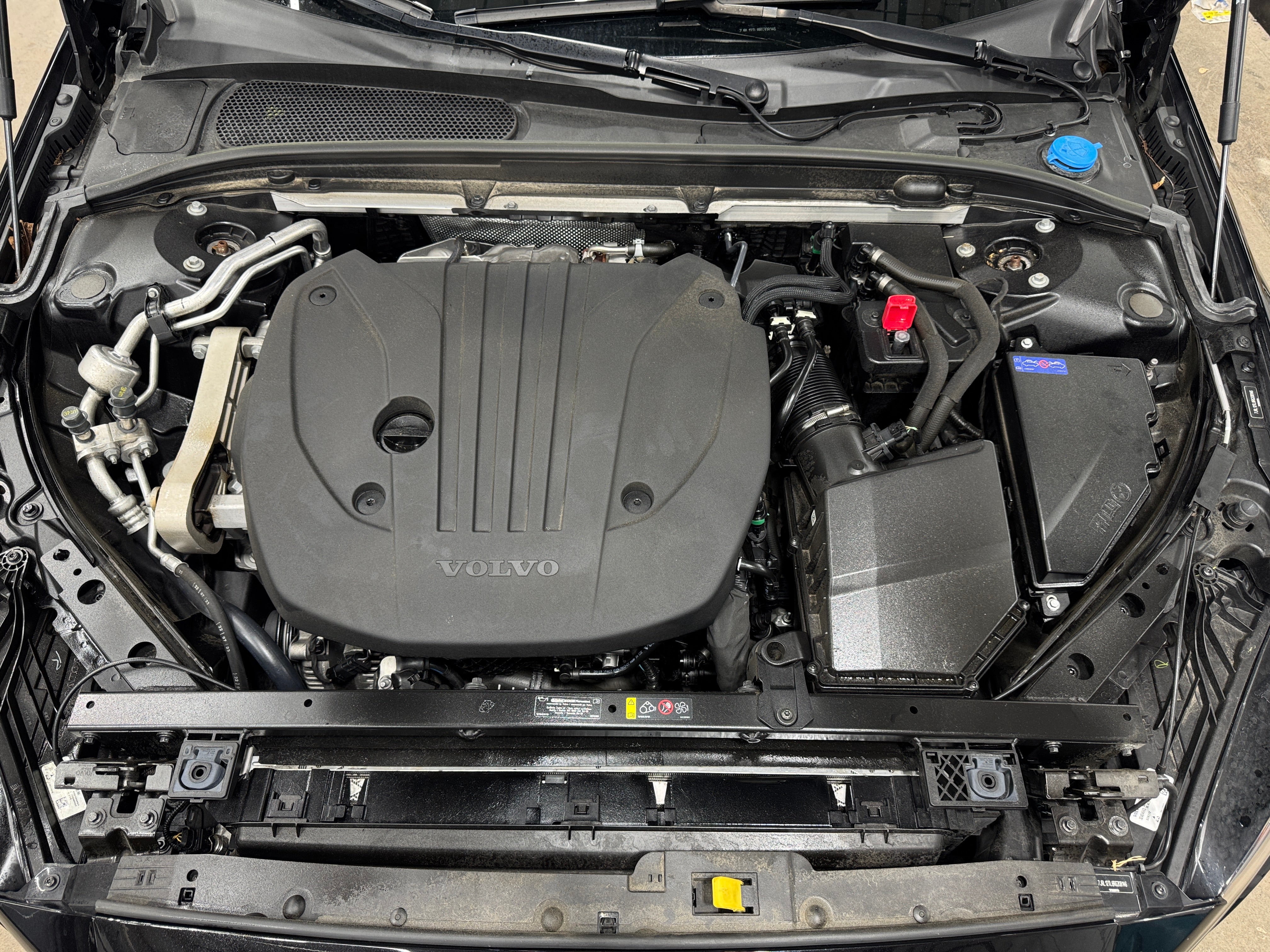 7JRL12TL8RG308146