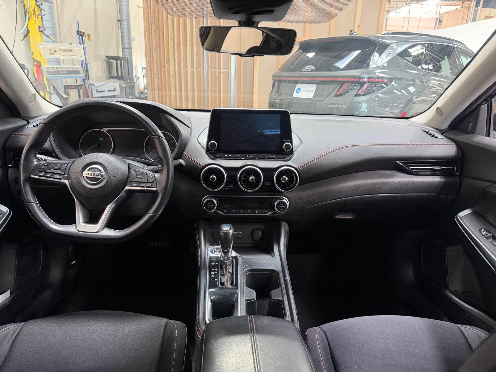 Thumbnail: 2020 Nissan Sentra - 3