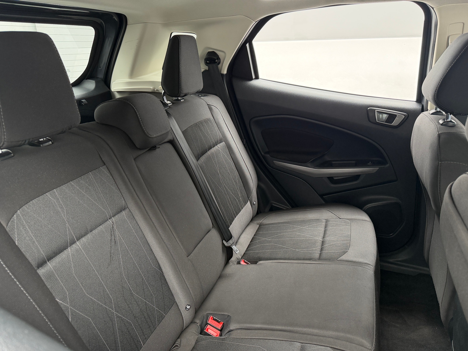 Thumbnail: 2020 Ford EcoSport - 6