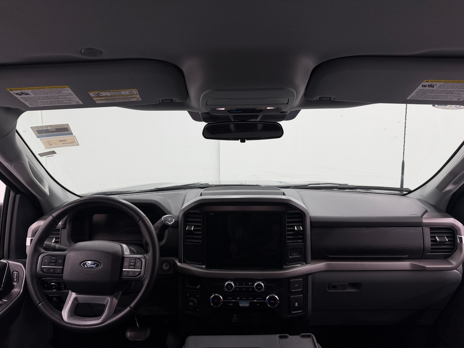 Thumbnail: 2025 Ford Econoline - 3