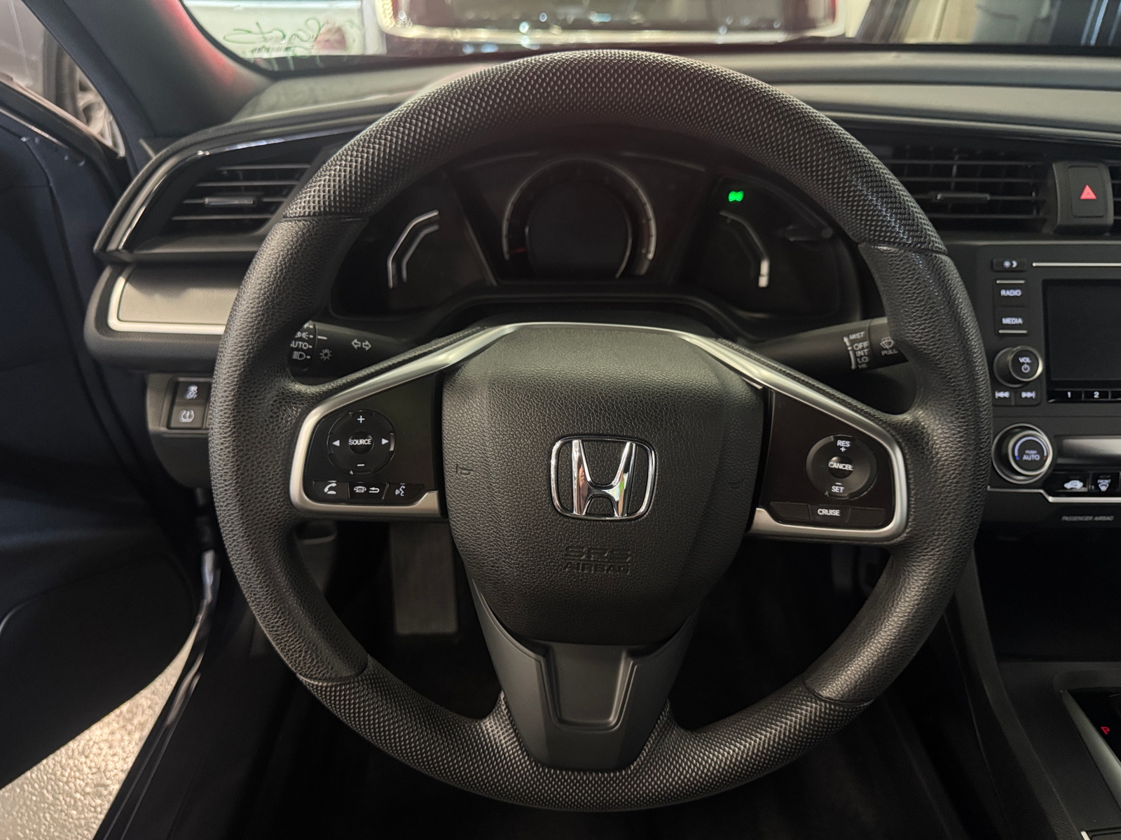 Thumbnail: 2017 Honda Civic - 4