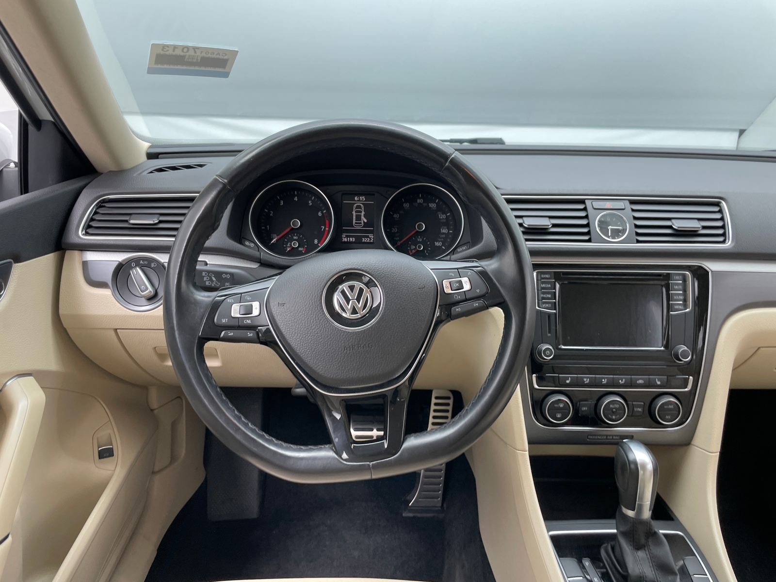 Thumbnail: 2017 Volkswagen Passat - 5