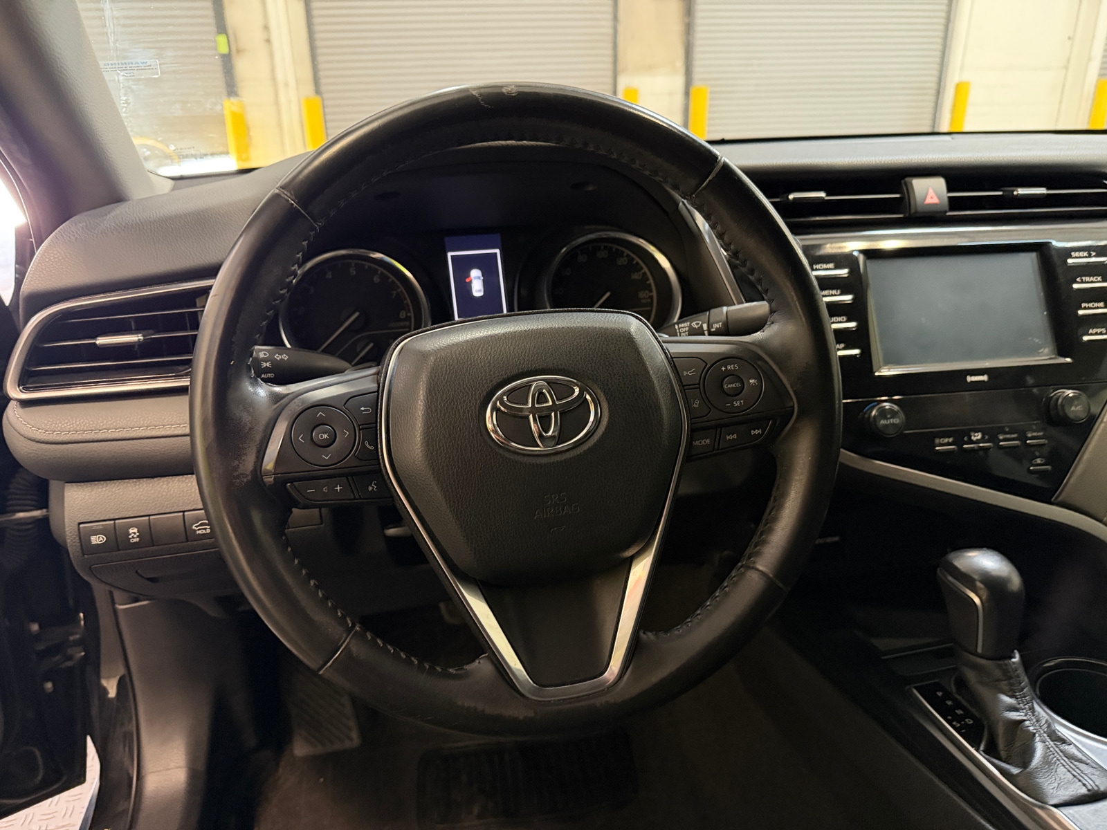 Thumbnail: 2020 Toyota Camry - 4