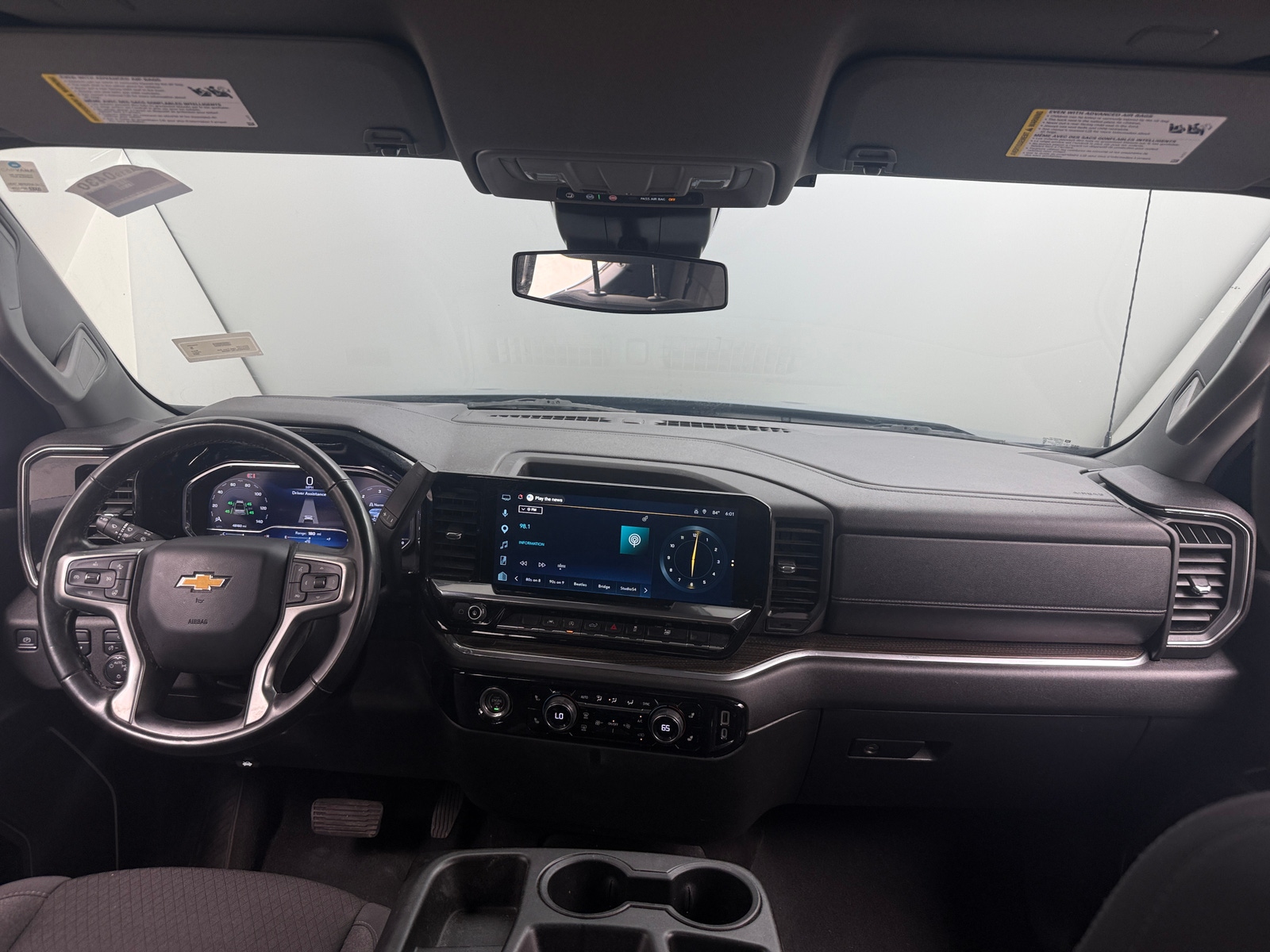 Thumbnail: 2024 Chevrolet Silverado 1500 - 3
