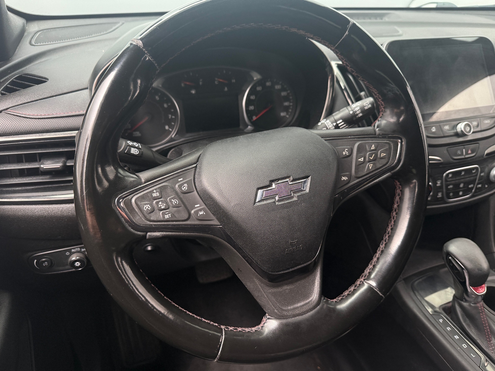 Thumbnail: 2023 Chevrolet Equinox - 4