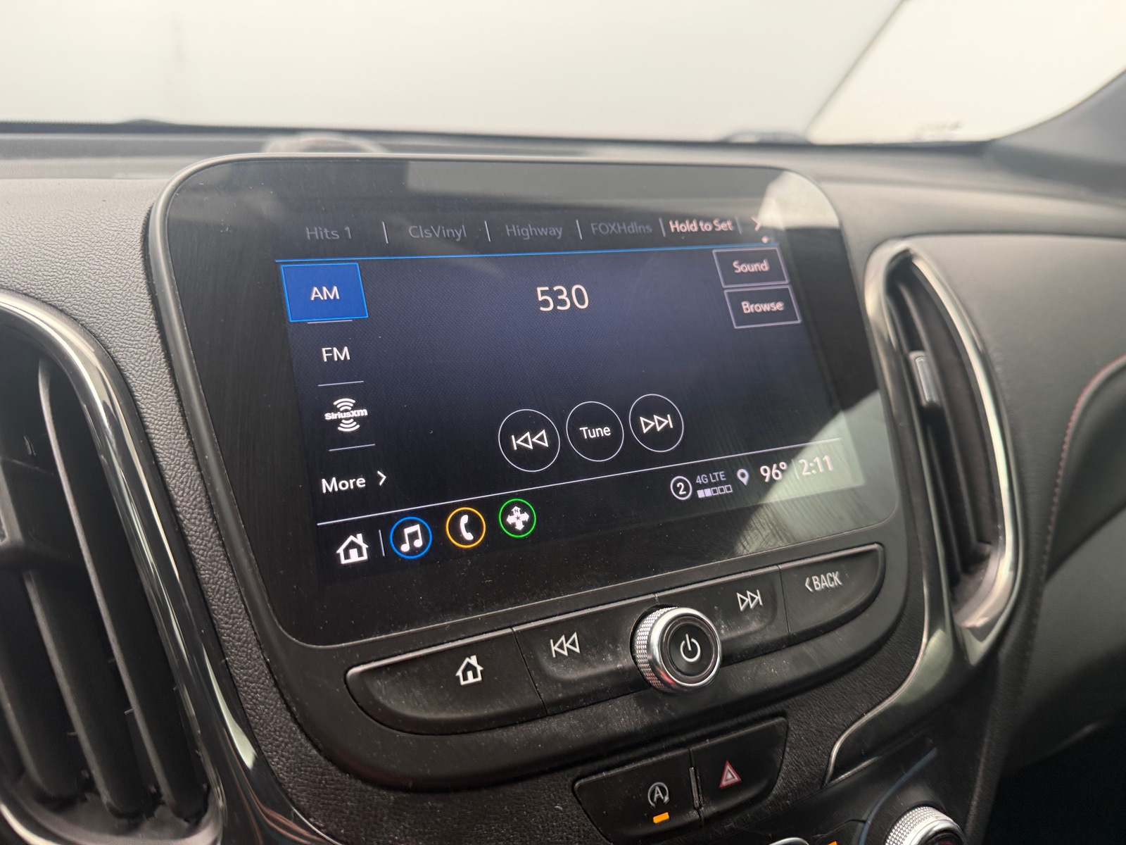Thumbnail: 2023 Chevrolet Equinox - 3