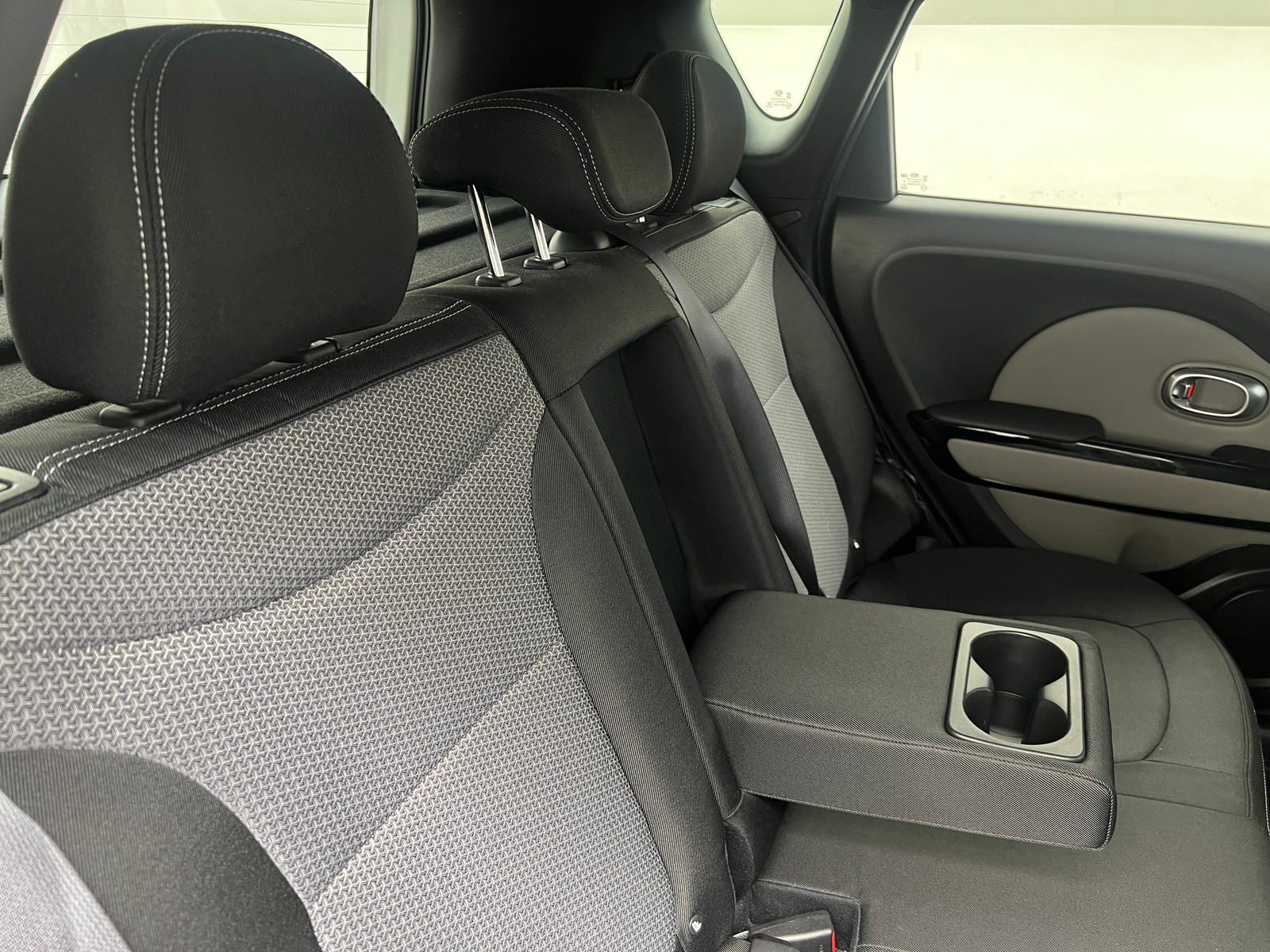 Thumbnail: 2018 Kia Soul - 6