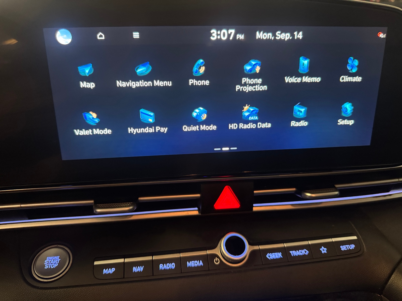 Thumbnail: 2024 Hyundai Elantra - 4